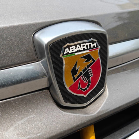 Cover carbonio logo 500 Abarth